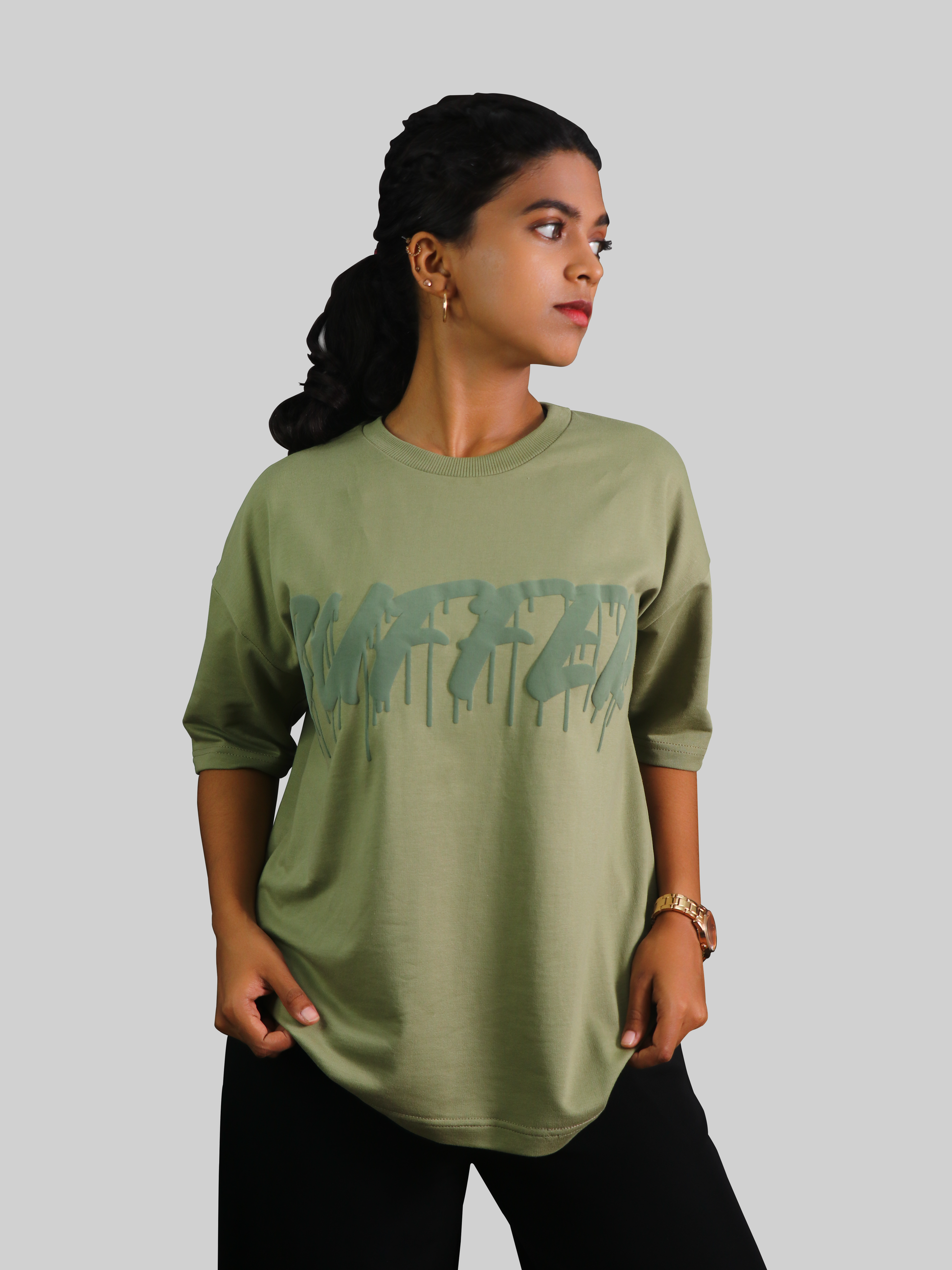 Casual olive green abstract t-shirt puzzle graphic print unisex fashion tee