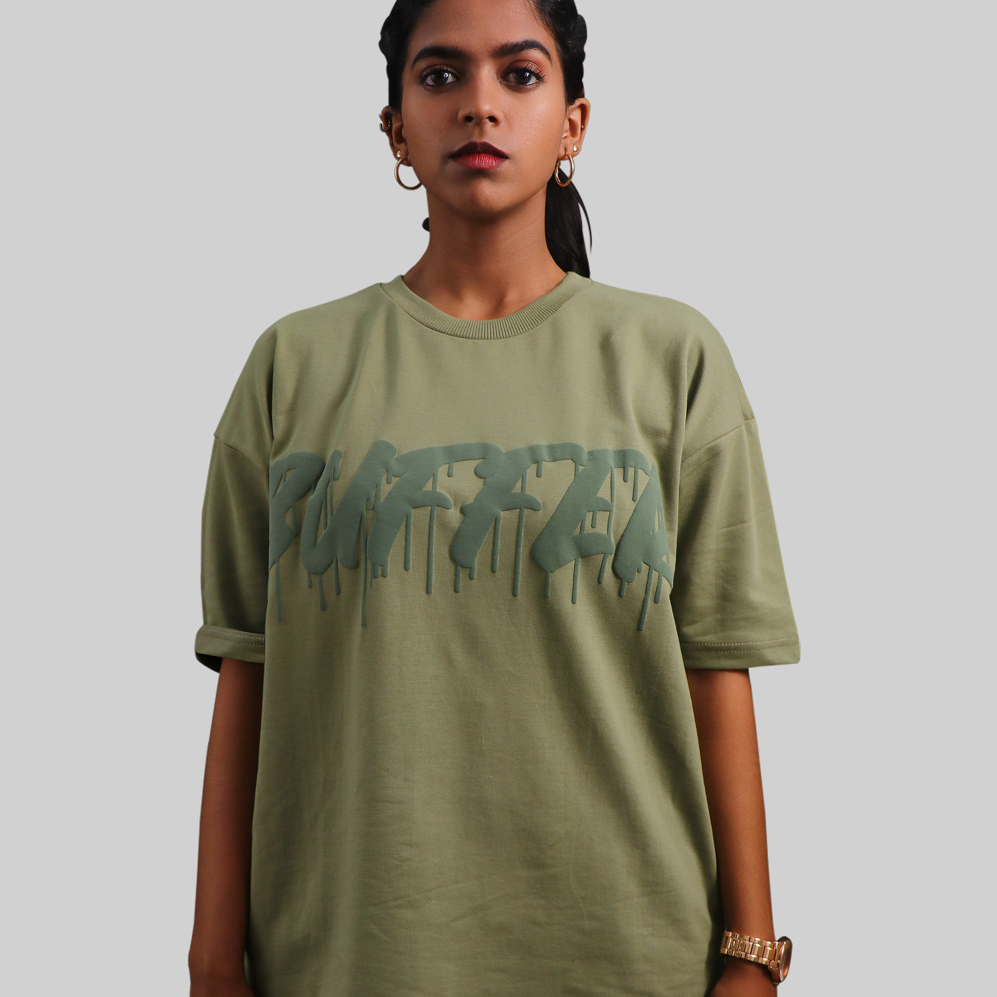 Abstract puzzle print t-shirt olive green unisex graphic tee modern streetwear casual fashion